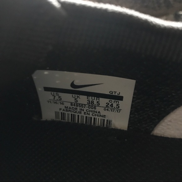 NikeLab Vapormax Triple Black US 7.5 - Picture 3 of 5